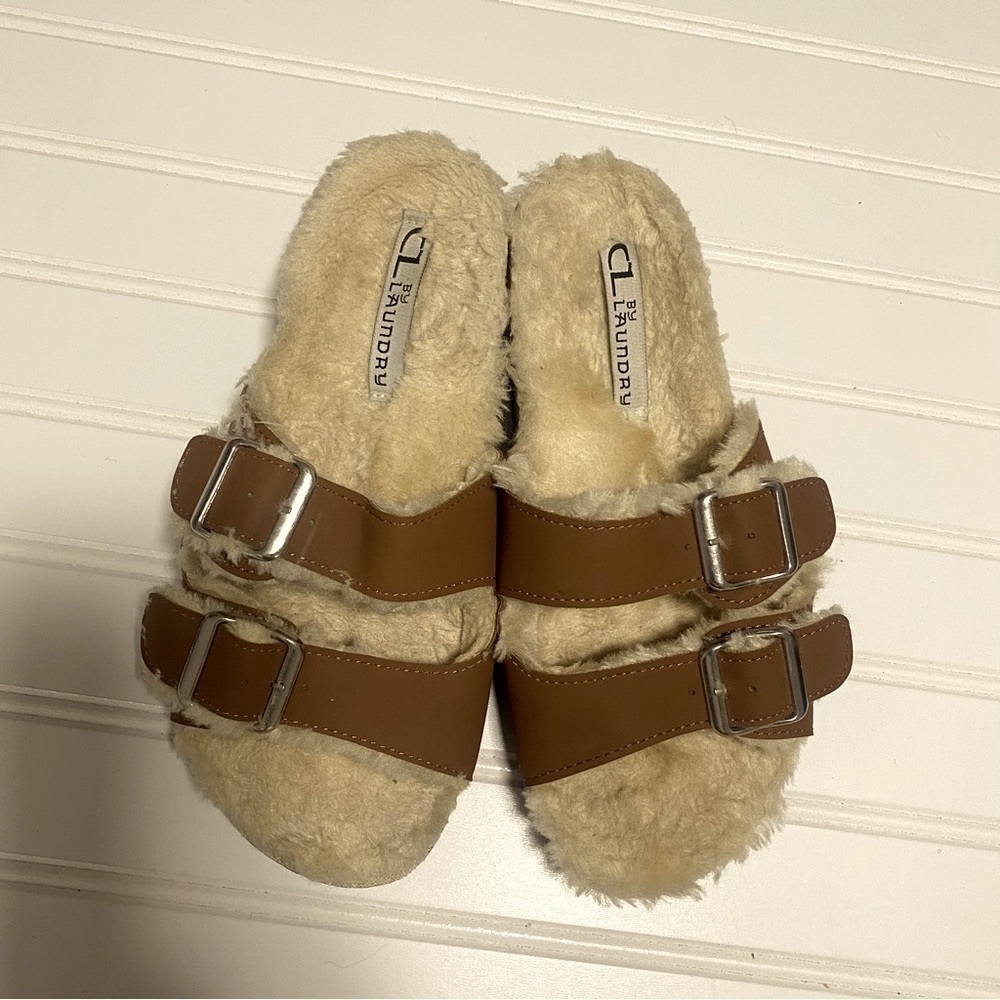 CL by Laundry Women’s Sandals with Fur Insoles Size 37/6.5 Brown